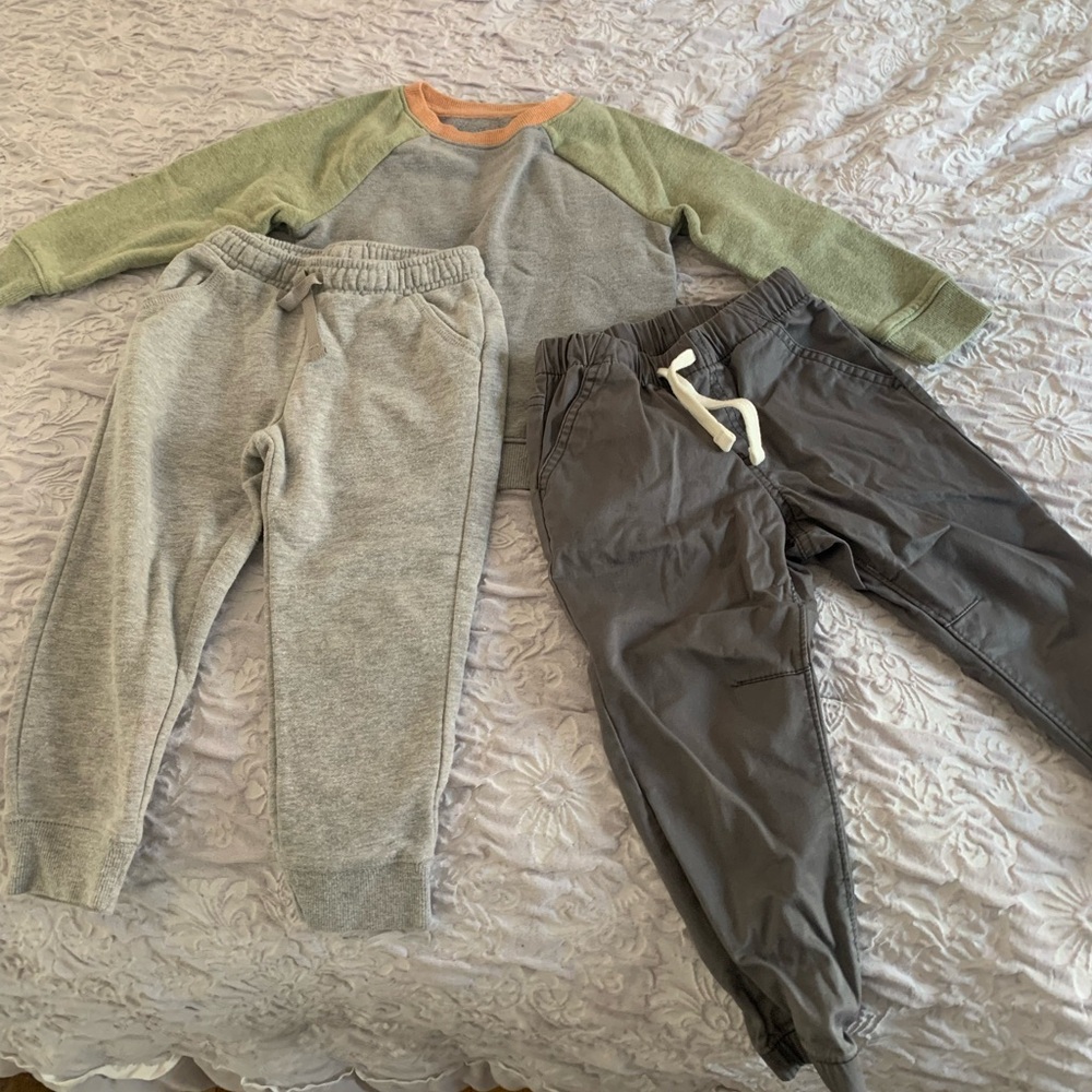 Cat & Jack Green and Gray Jogger Set